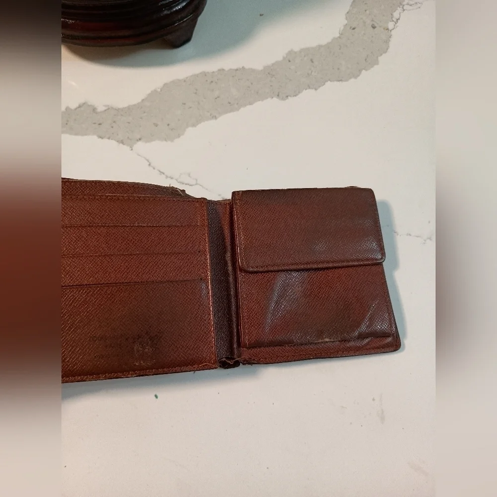 Authentic LOUIS VUITTON Monogram Canvas Leather Marco Bifold Wallet
